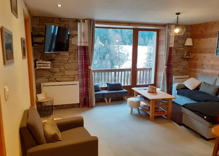 Appartement Chaleureux Avec Wifi De 10 Personnes A Val-Cenis