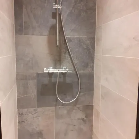 Appartement Chaleureux Avec Wifi De 10 Personnes A Val-Cenis Lanslebourg-Mont-Cenis Exterior photo